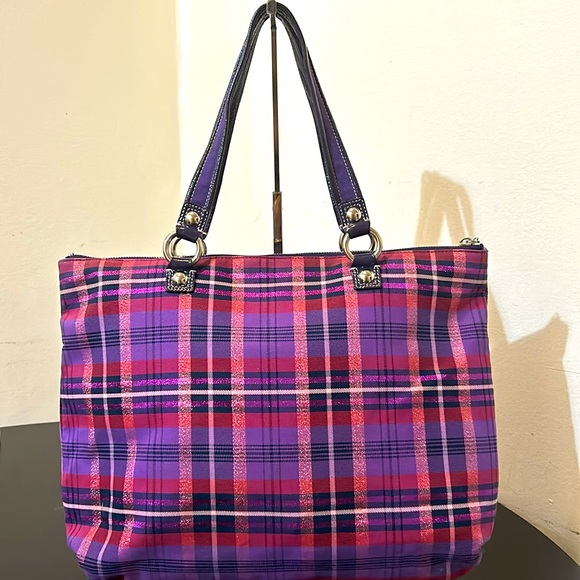 Coach PoppyTartan Glam Glitter Tote 15886 New - Picture 3 of 16